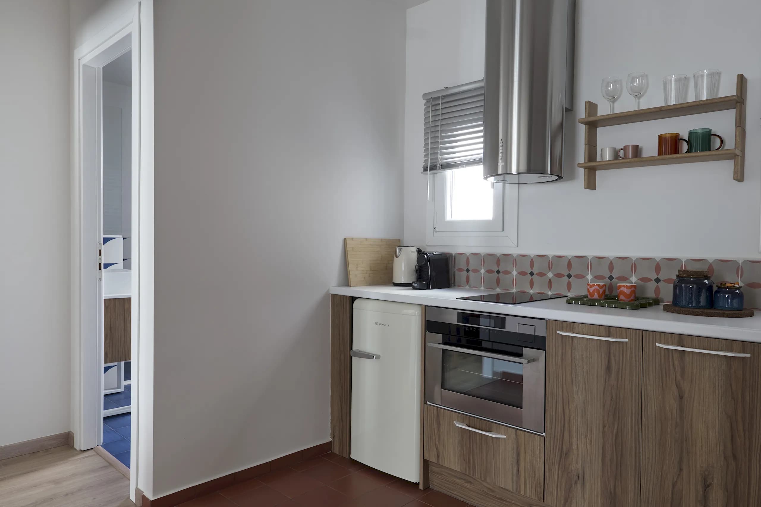Cozy Apartment steps away from Acropolis 24